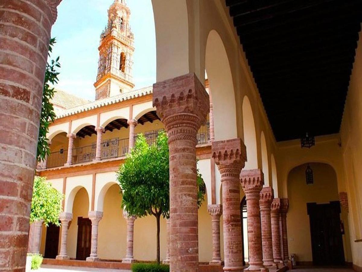 Hotel Hospedería Convento de Santa Clara Palma del Río Exterior foto